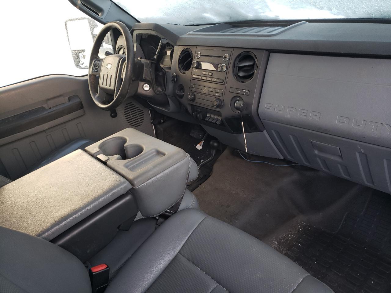 2011 Ford F350 - Image 8