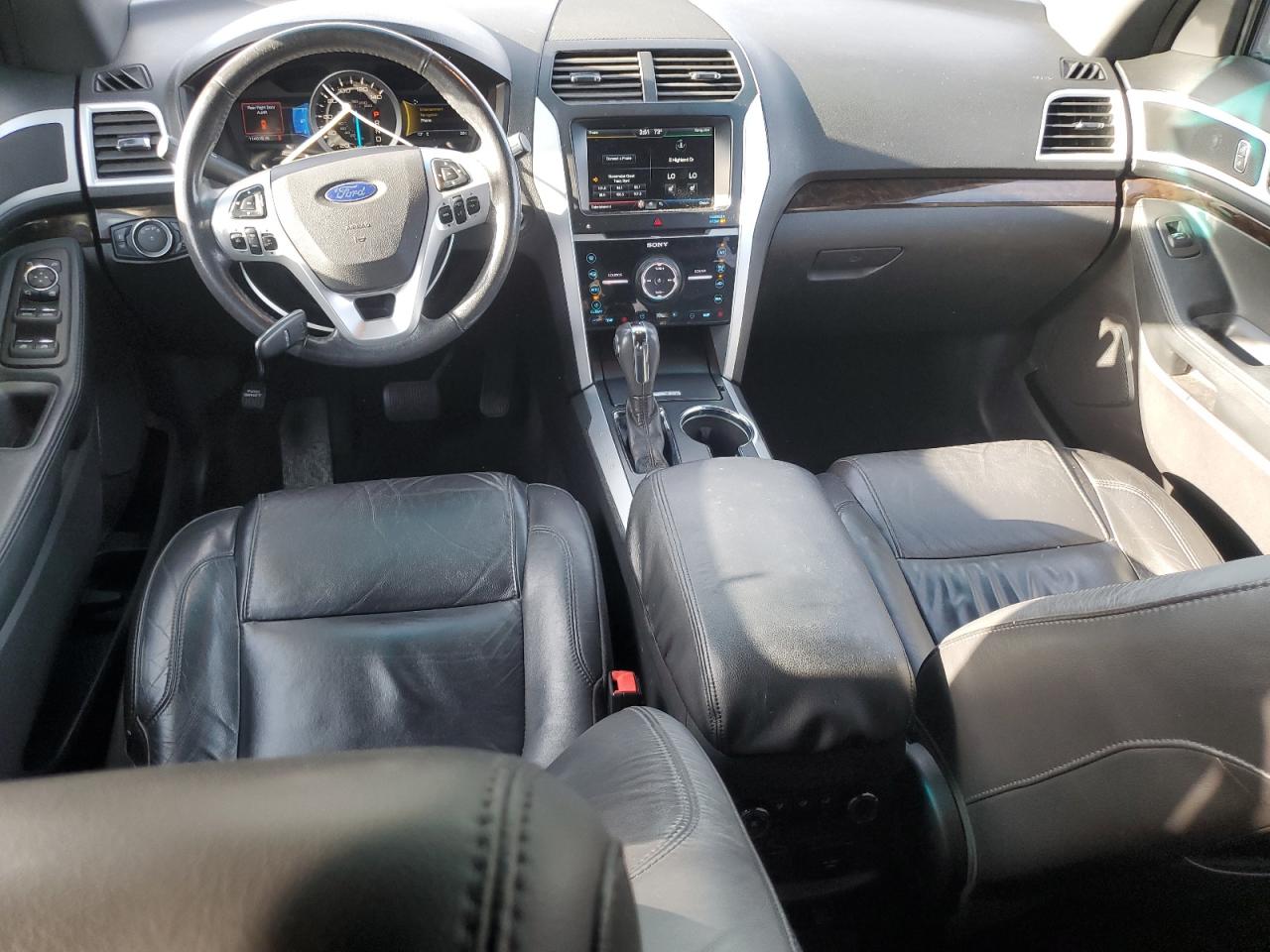 2014 Ford Explorer - Image 8