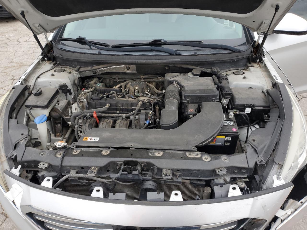 2017 Hyundai Sonata - Image 12