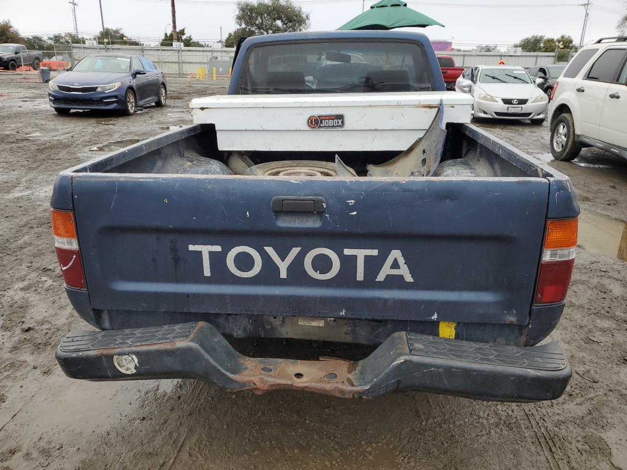 1992 Toyota Pickup - Image 6