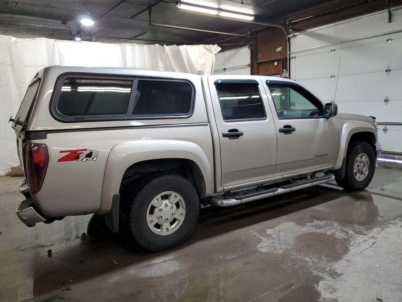2005 Chevrolet Colorado - Image 3