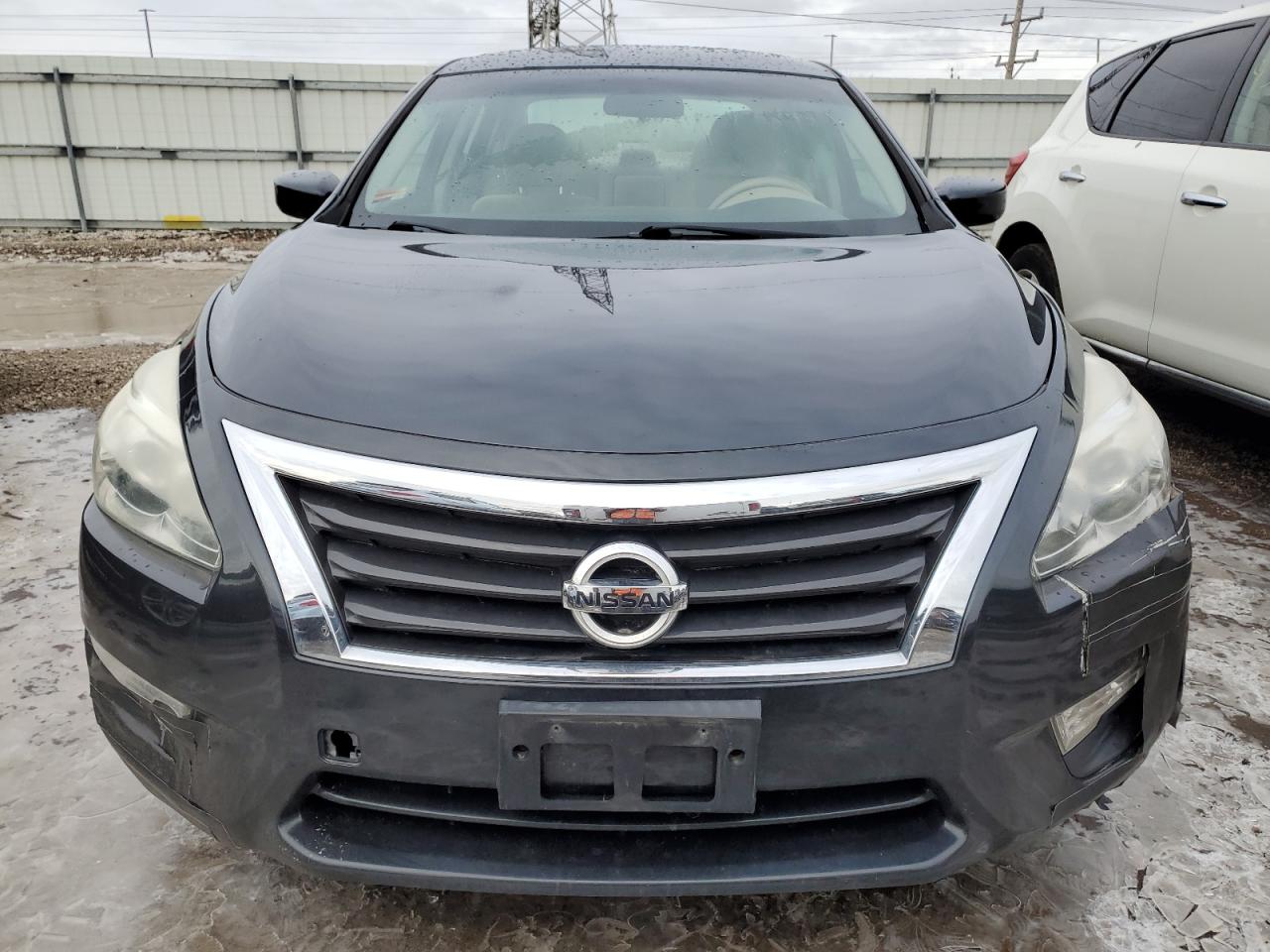 2014 Nissan Altima - Image 5