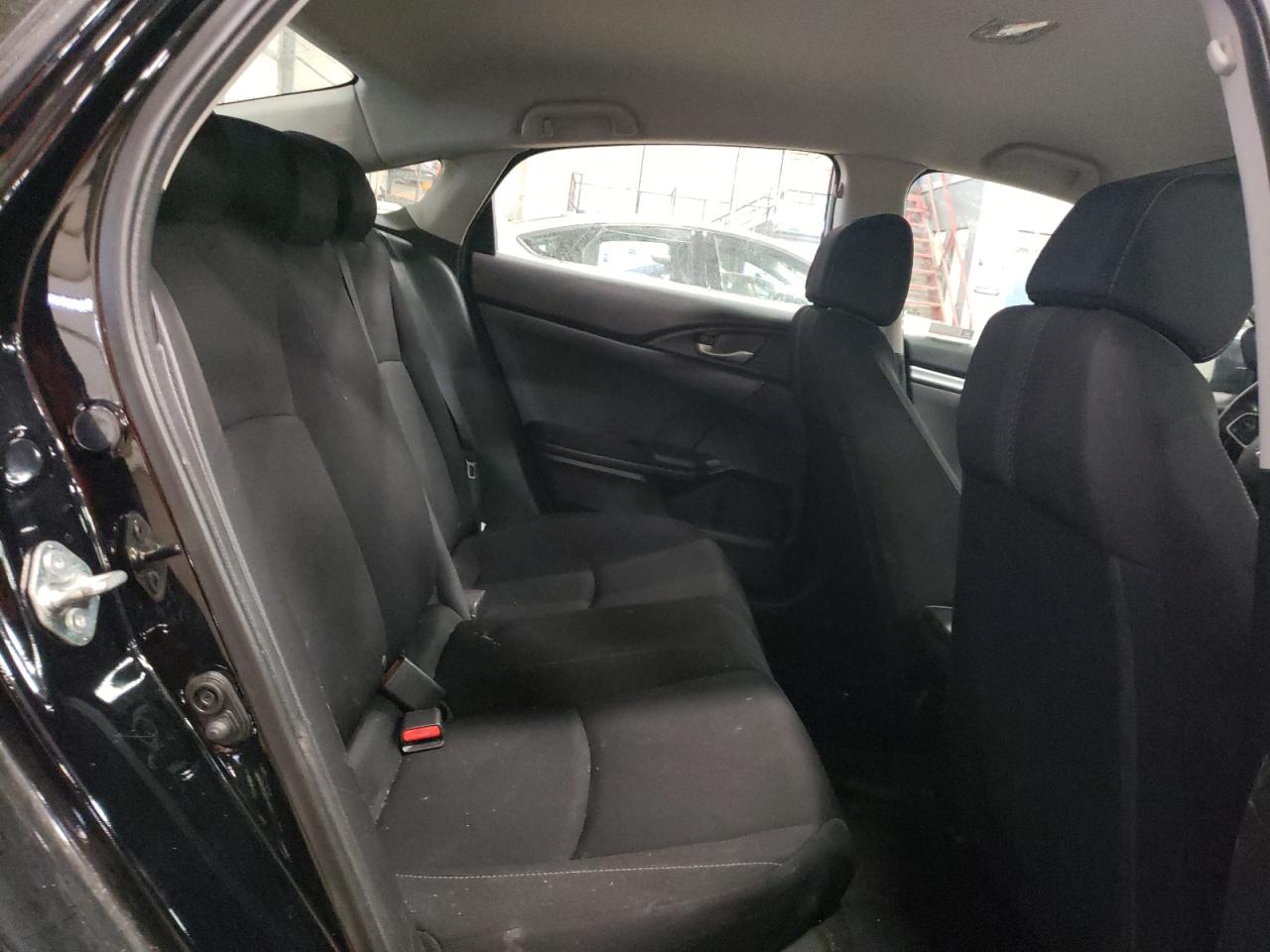2018 Honda Civic - Image 10