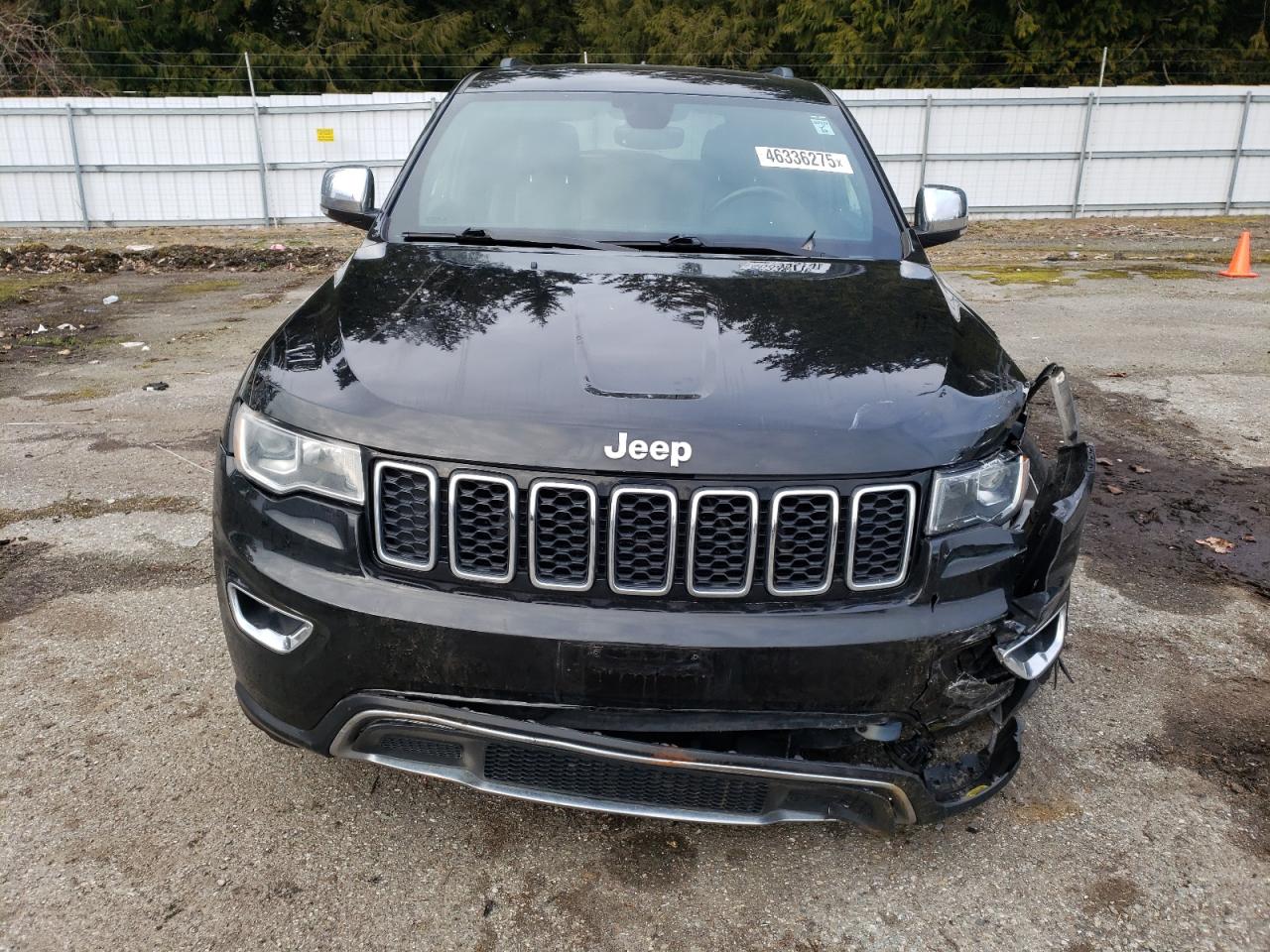 2017 Jeep Grand Cherokee - Image 5