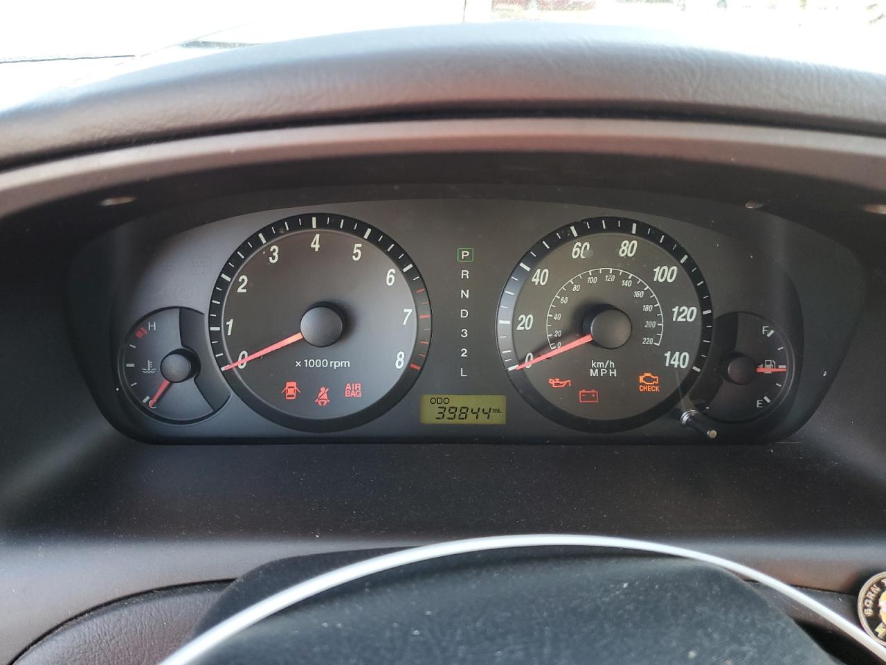 2005 Hyundai Elantra - Image 9