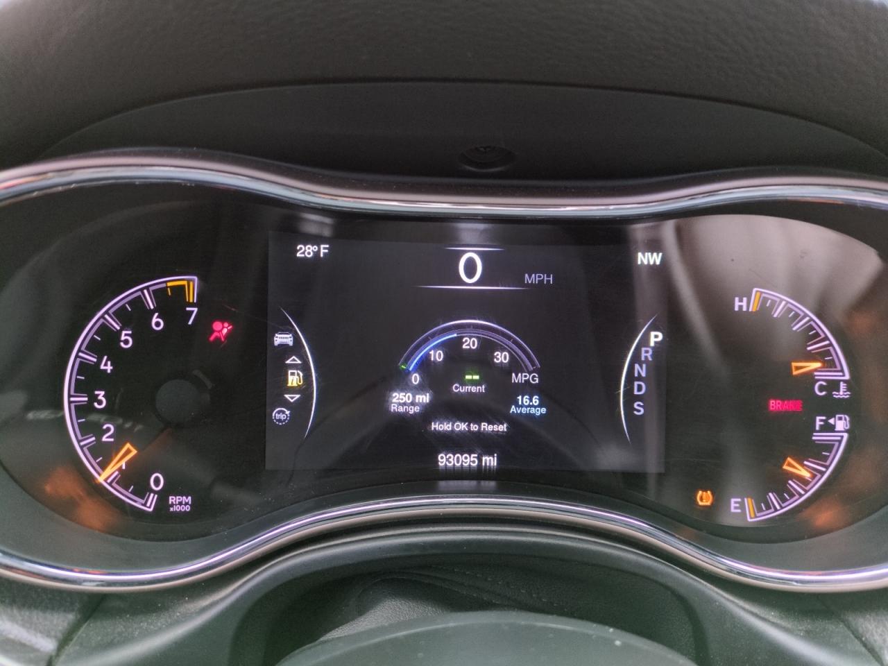 2014 Jeep Grand Cherokee - Image 9