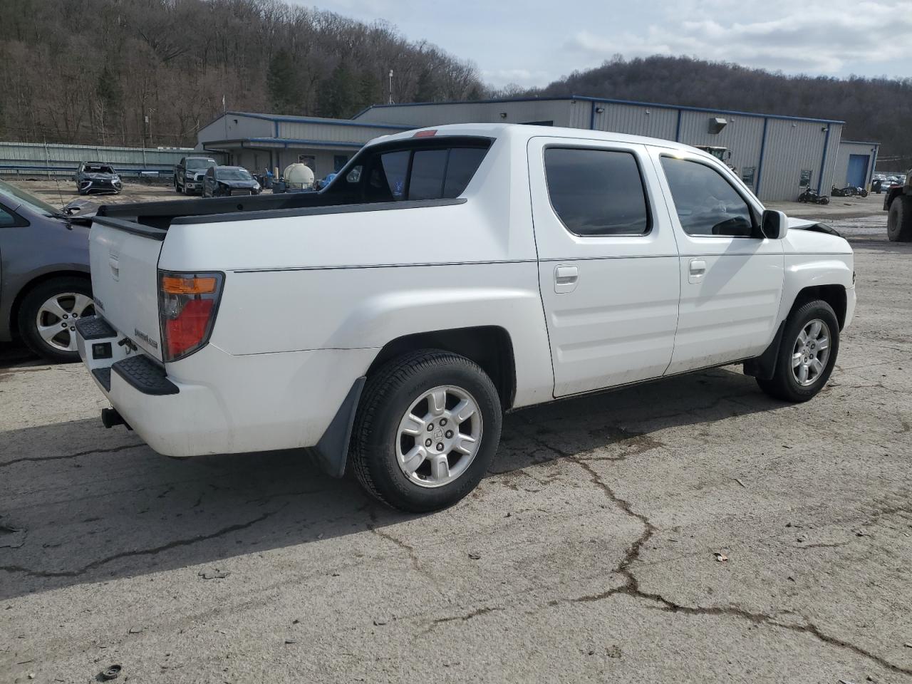 2006 Honda Ridgeline - Image 3