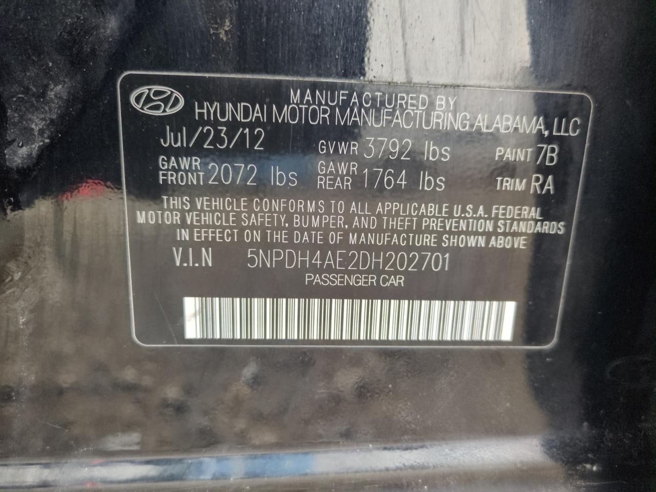 2013 Hyundai Elantra - Image 12