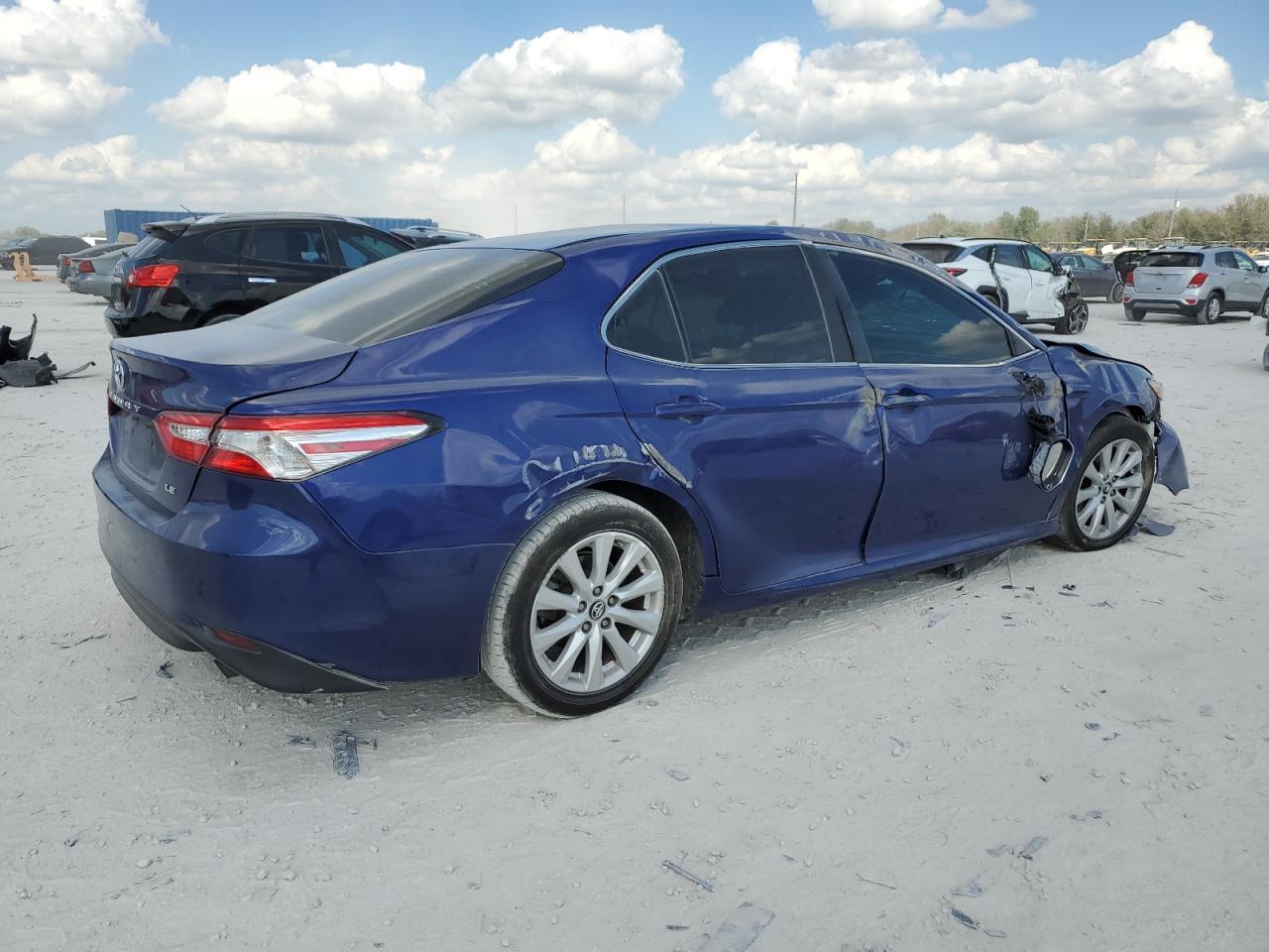 2018 Toyota Camry - Image 3