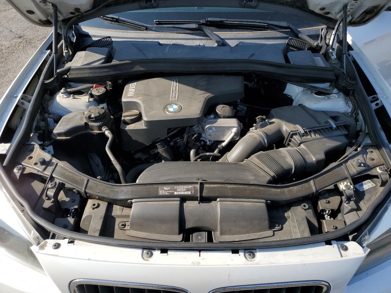 2013 BMW X1 - Image 12