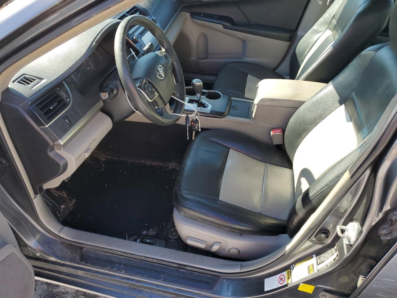 2012 Toyota Camry - Image 7
