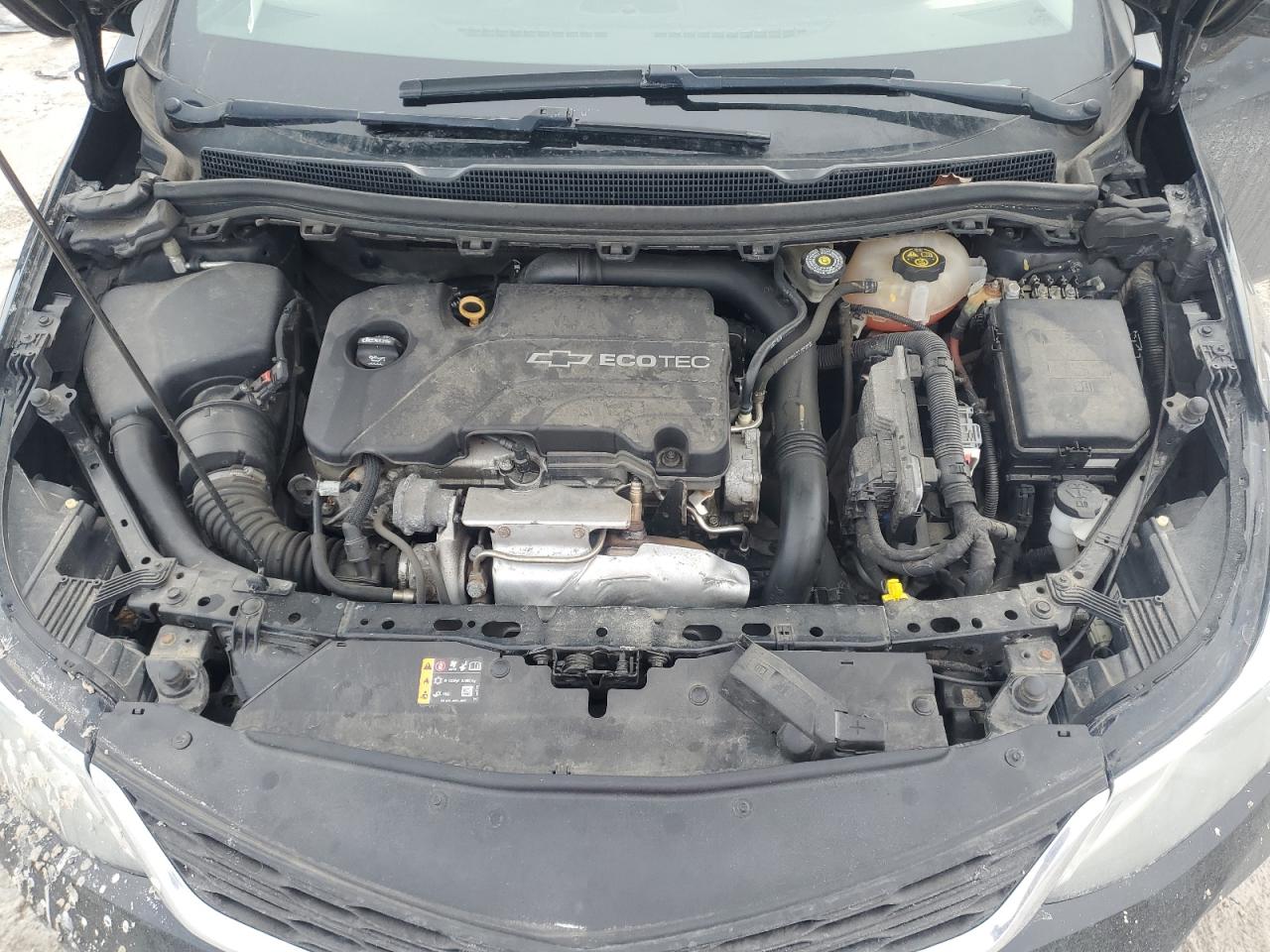 2018 Chevrolet Cruze - Image 12