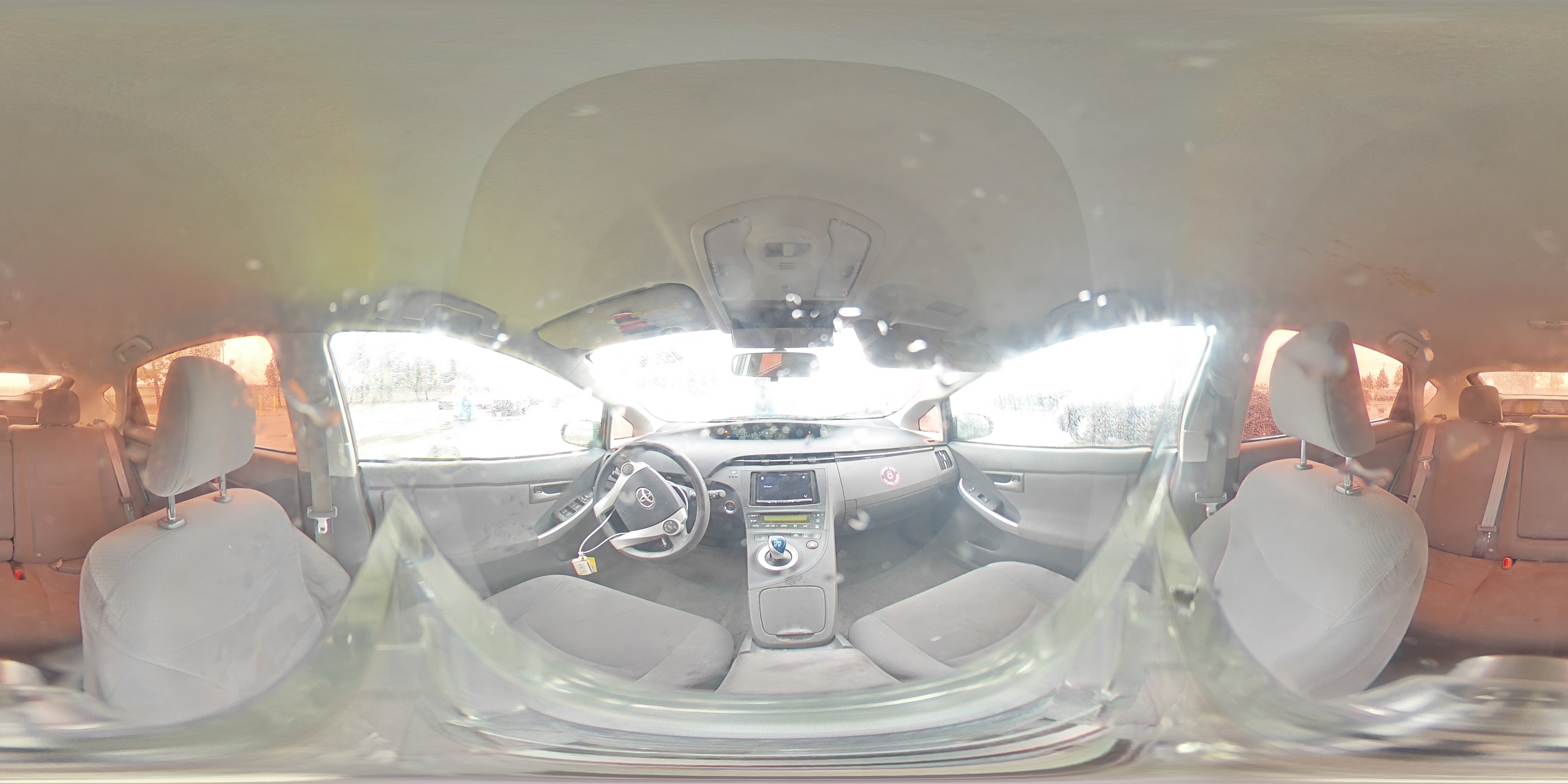 2011 Toyota Prius - Image 13