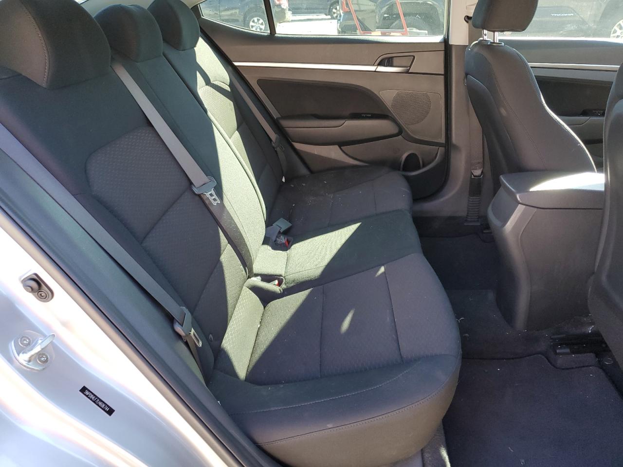 2020 Hyundai Elantra - Image 10