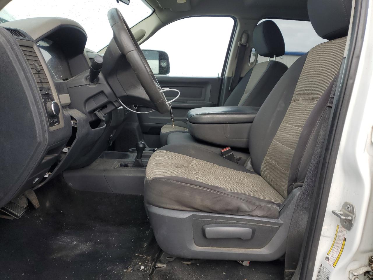 2010 Dodge RAM - Image 7