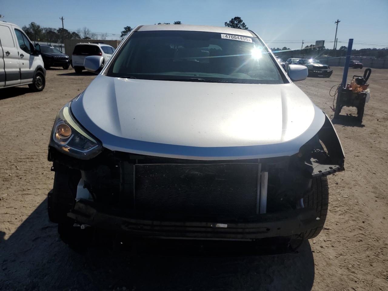 2018 Hyundai Santa Fe - Image 5