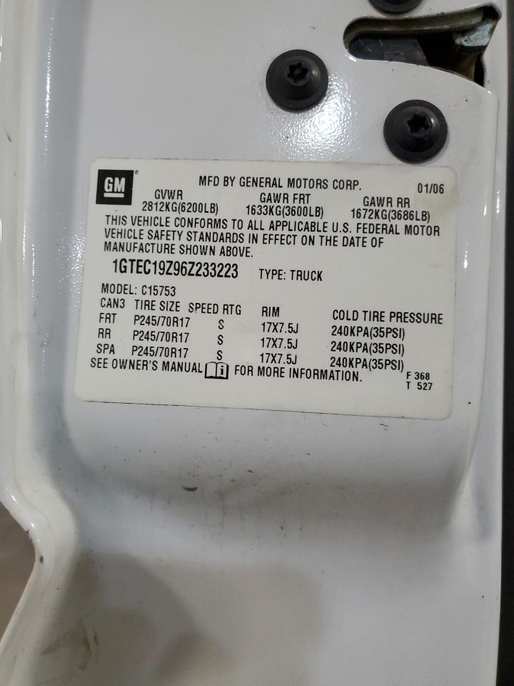 2006 GMC Sierra - Image 12