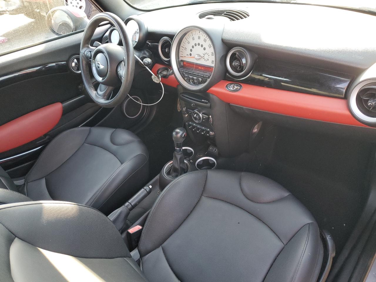 2013 MINI Cooper - Image 8