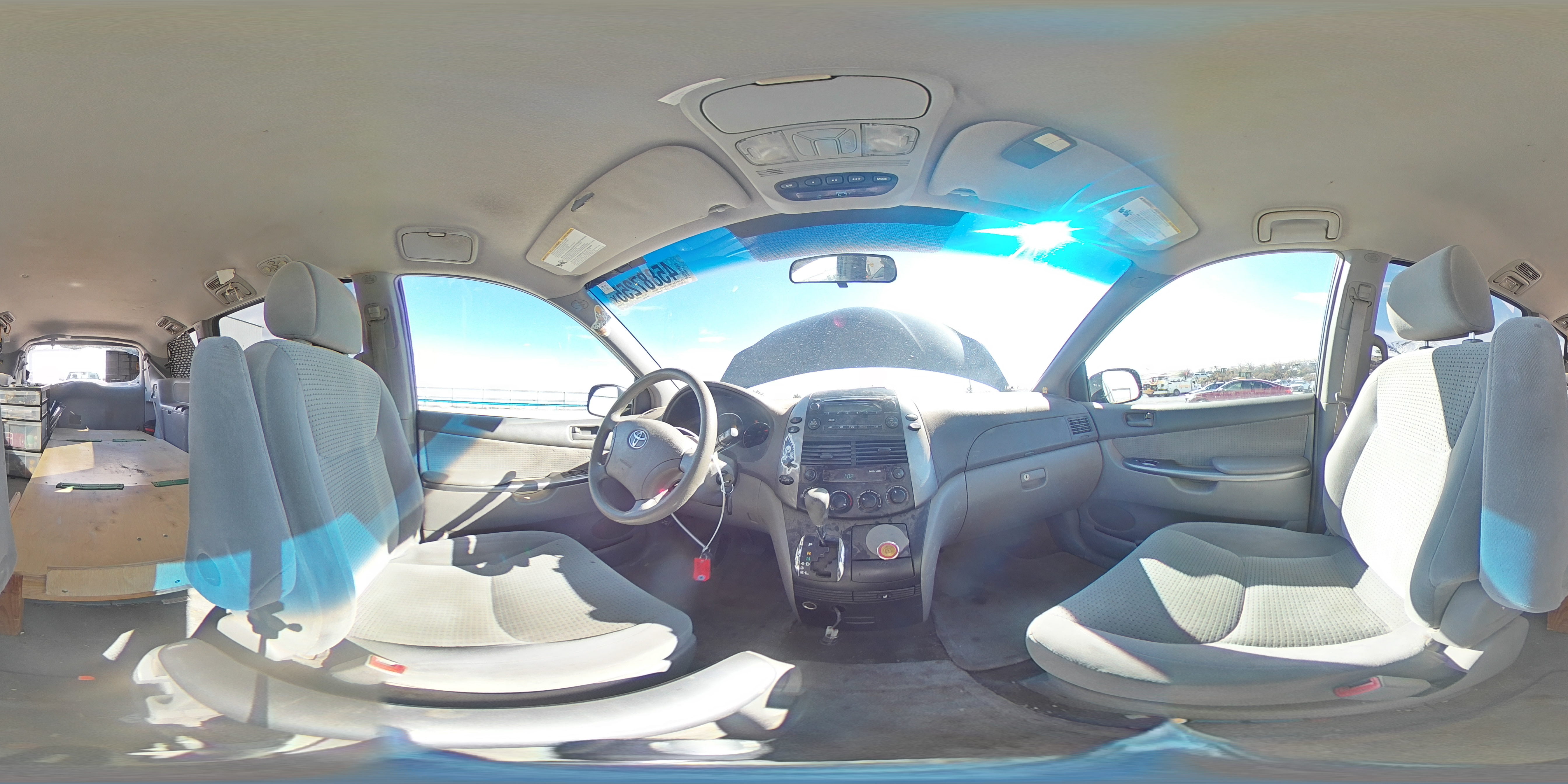 2006 Toyota Sienna - Image 13