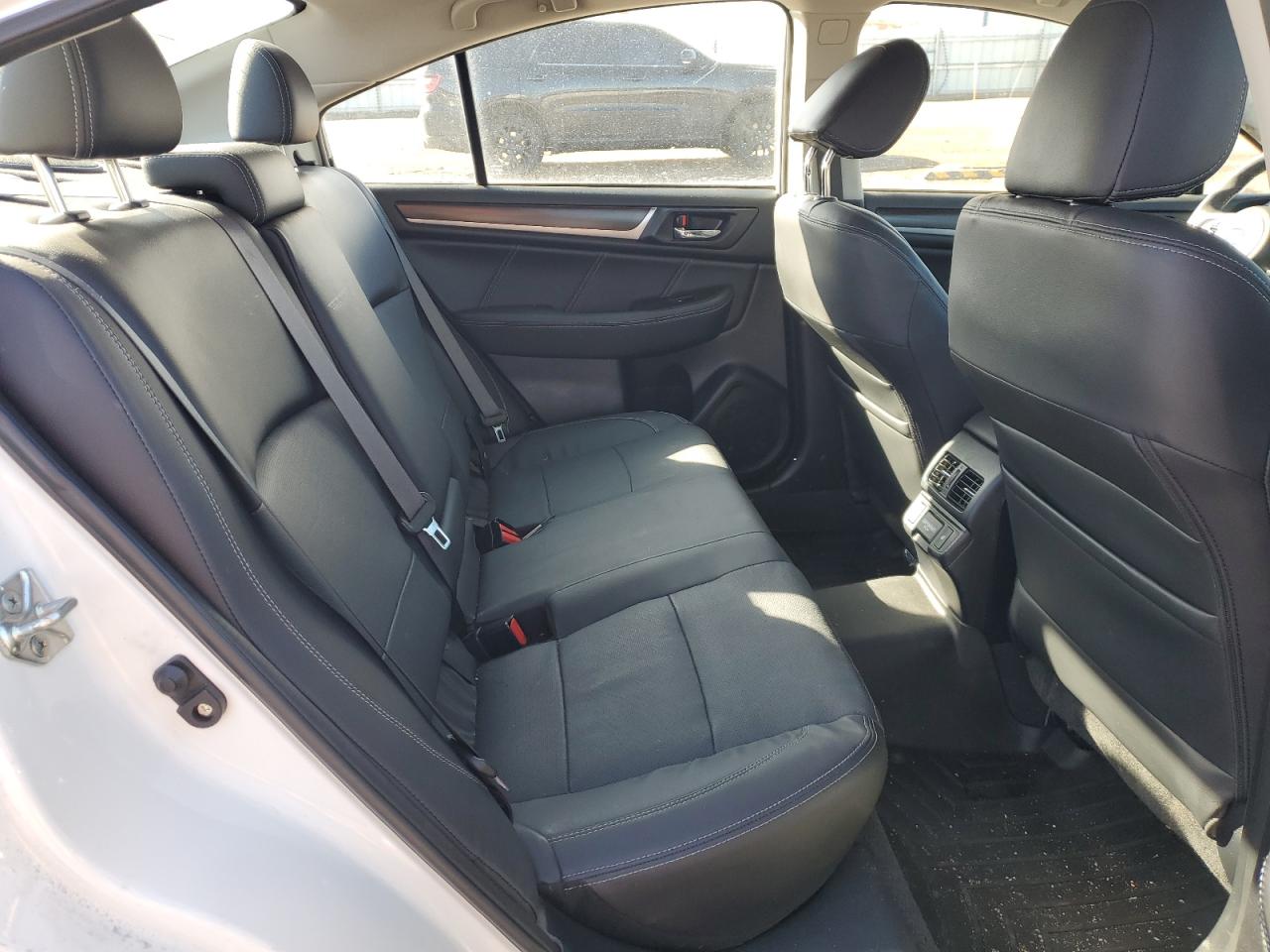 2018 Subaru Legacy - Image 10