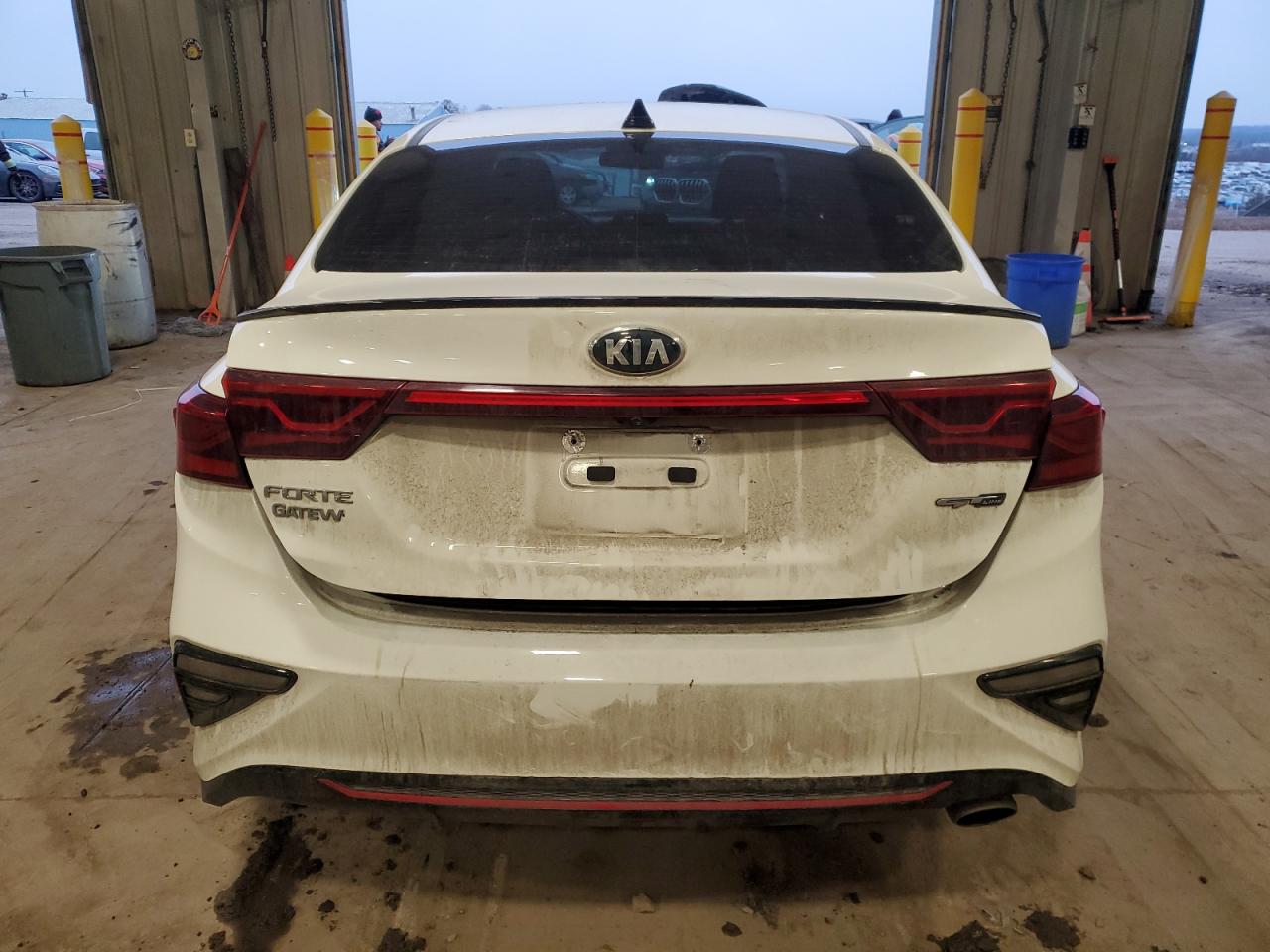 2020 Kia Forte - Image 6