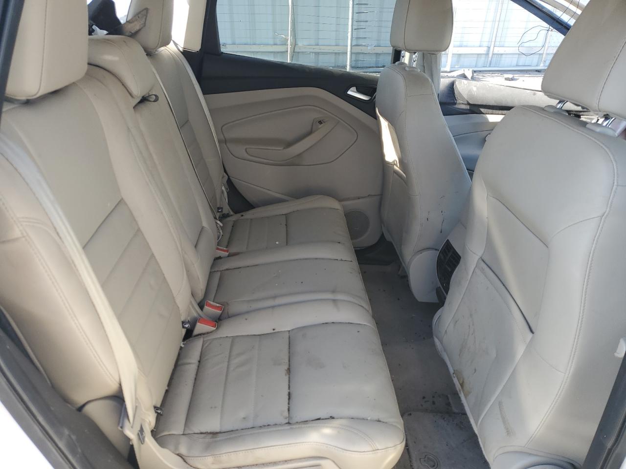 2014 Ford Escape - Image 11