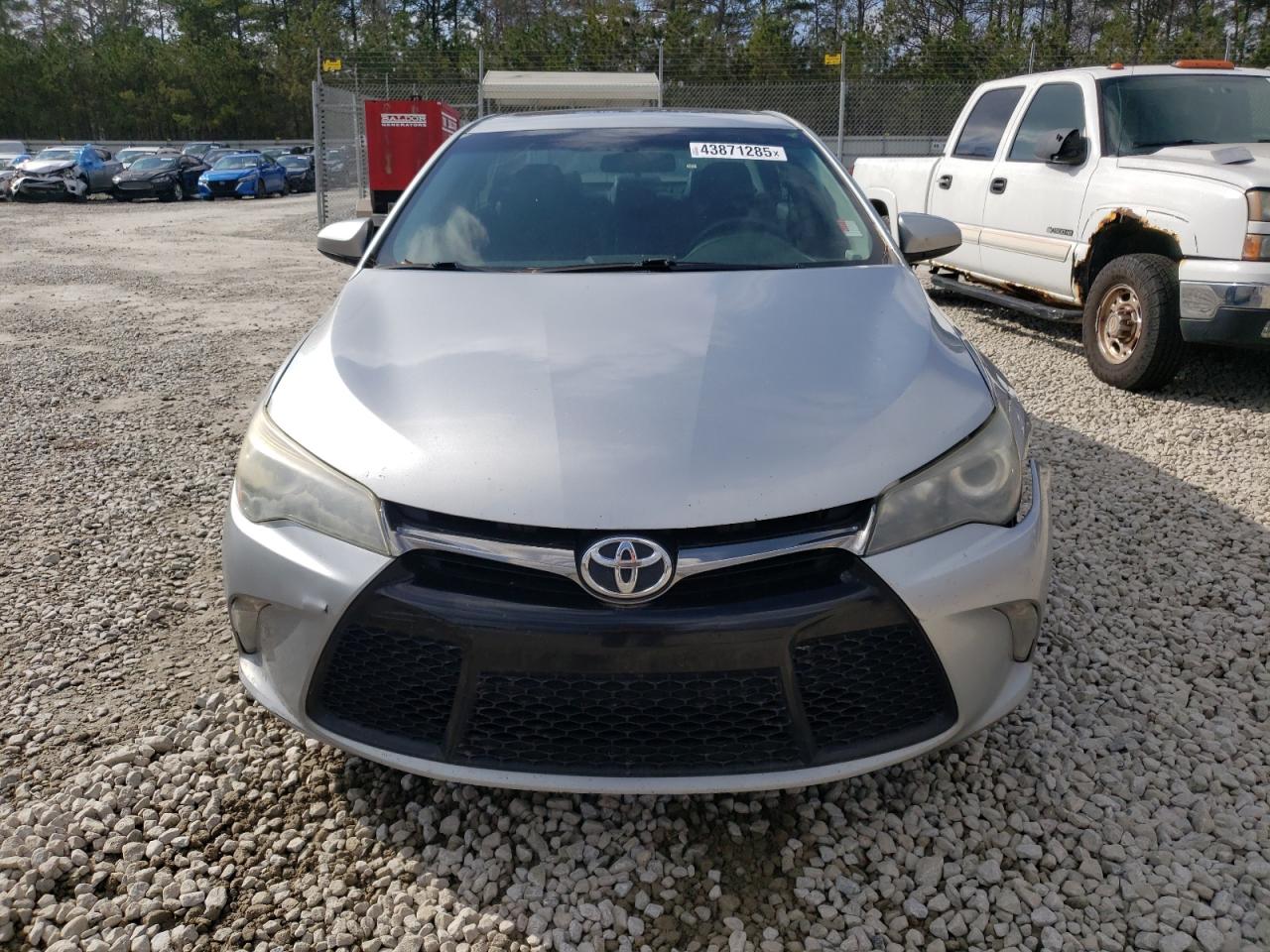 2015 Toyota Camry - Image 5