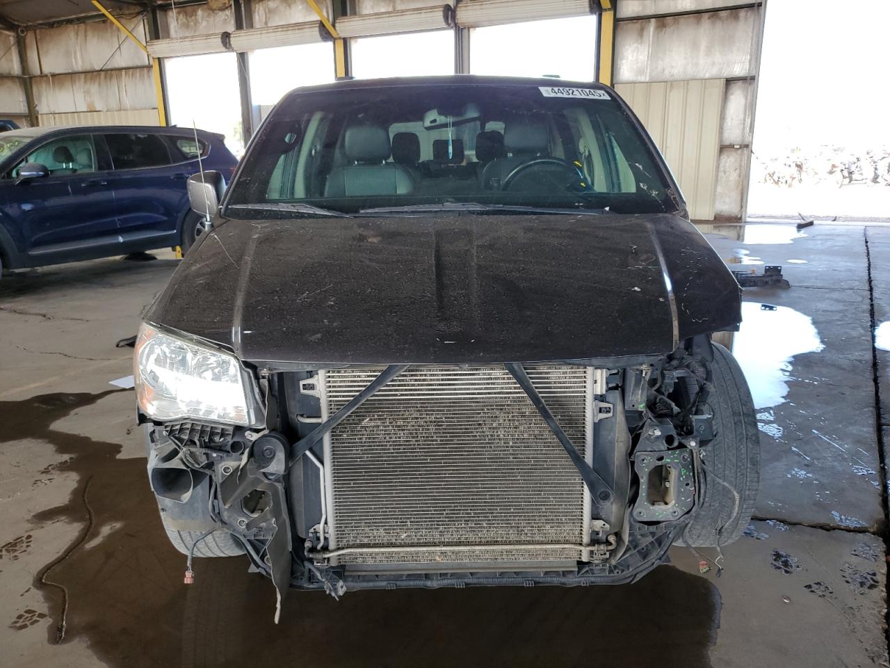 2019 Dodge Caravan - Image 5