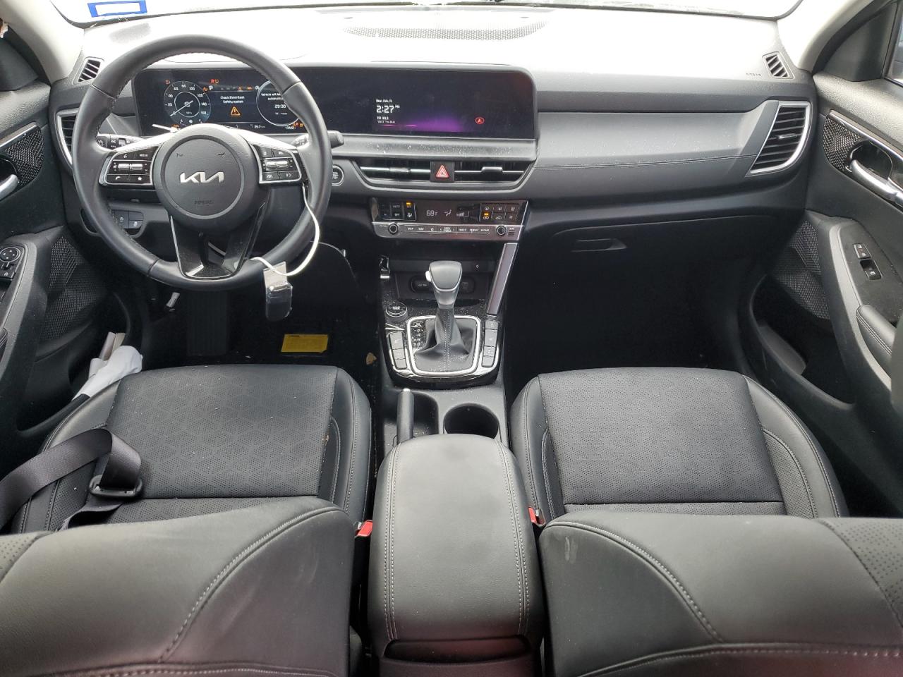 2024 Kia Seltos - Image 8