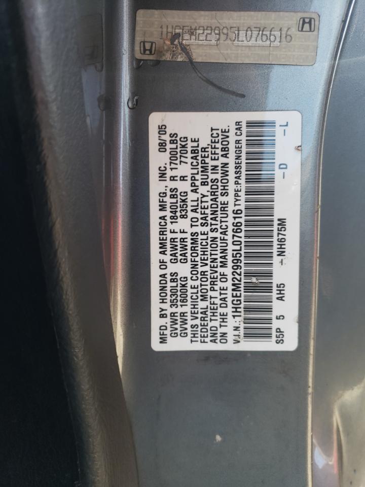 2005 Honda Civic - Image 12