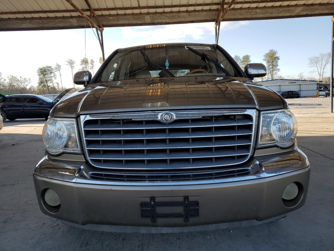 2007 Chrysler Aspen - Image 5