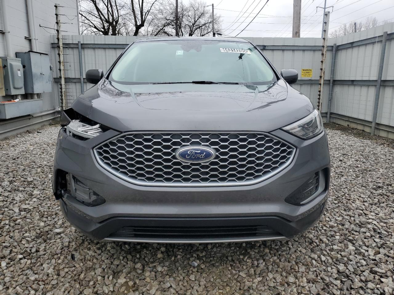 2023 Ford Edge - Image 5