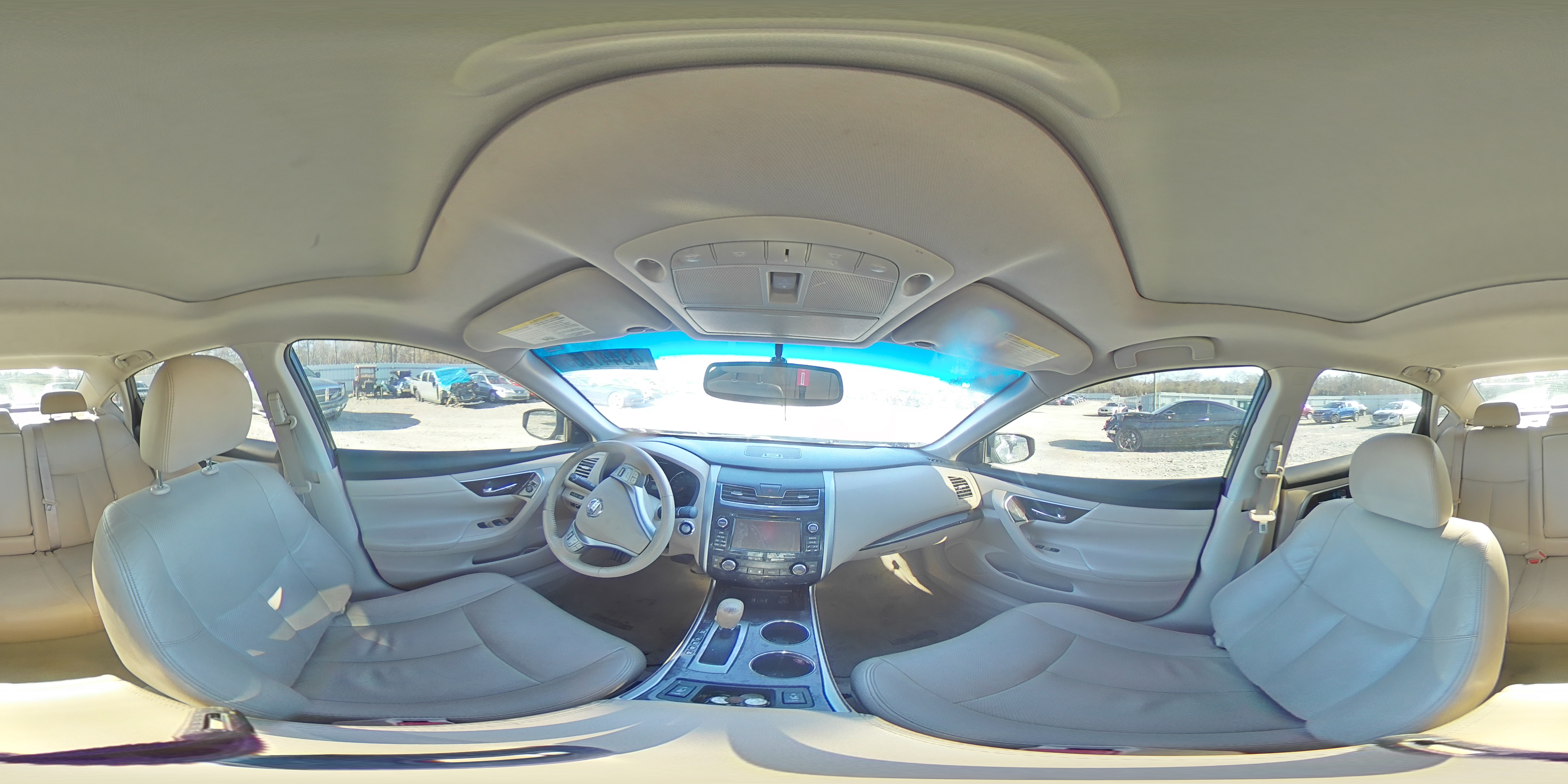 2014 Nissan Altima - Image 13