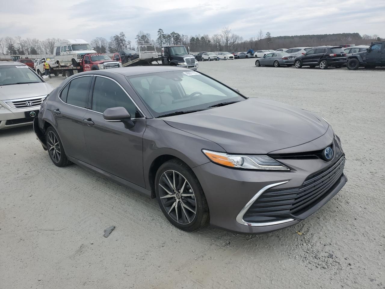 2022 Toyota Camry - Image 4
