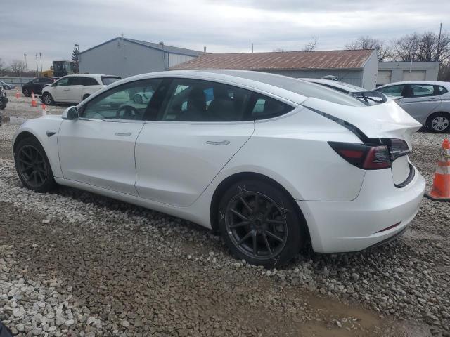  TESLA MODEL 3 2020 Белый