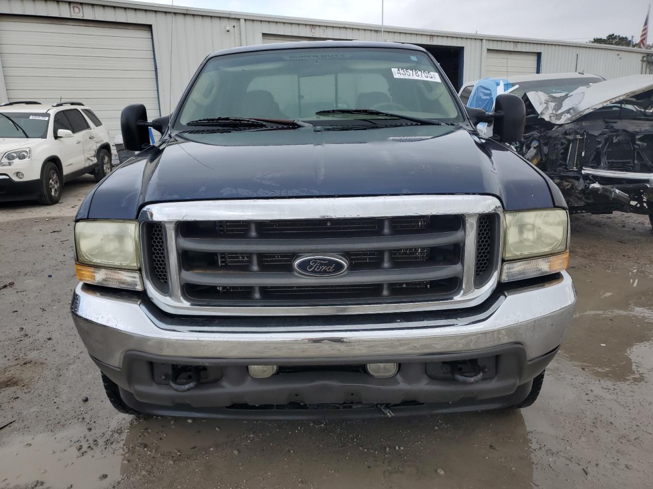 2004 Ford F250 - Image 5