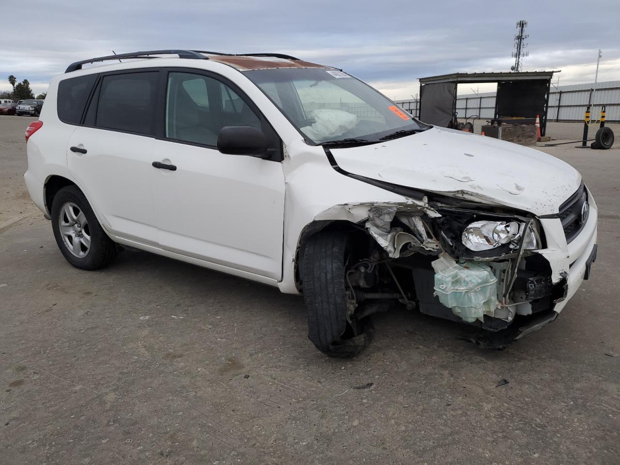 2010 Toyota RAV 4 - Image 4