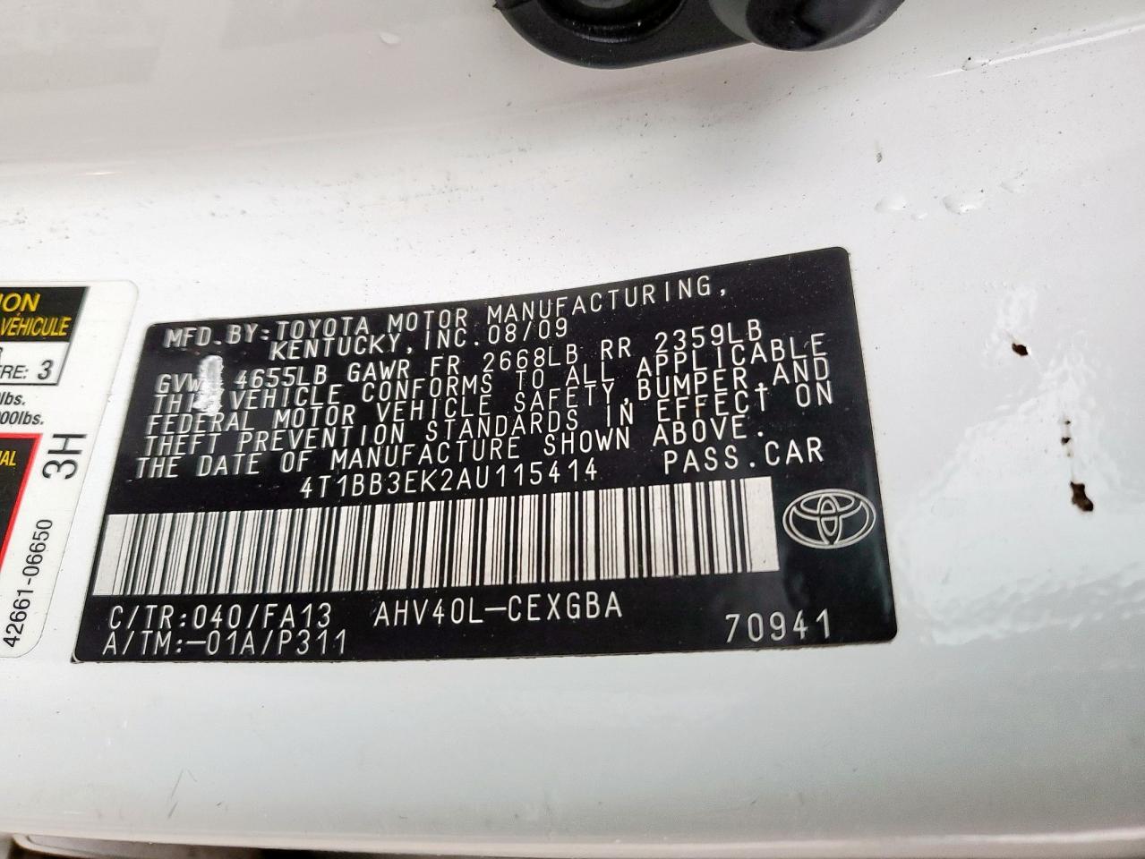 2010 Toyota Camry - Image 12