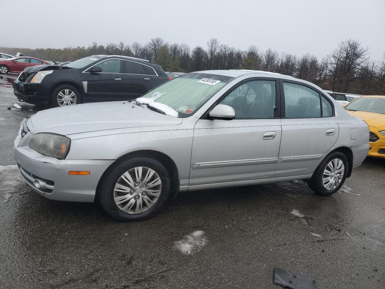 2005 Hyundai Elantra - Image 1
