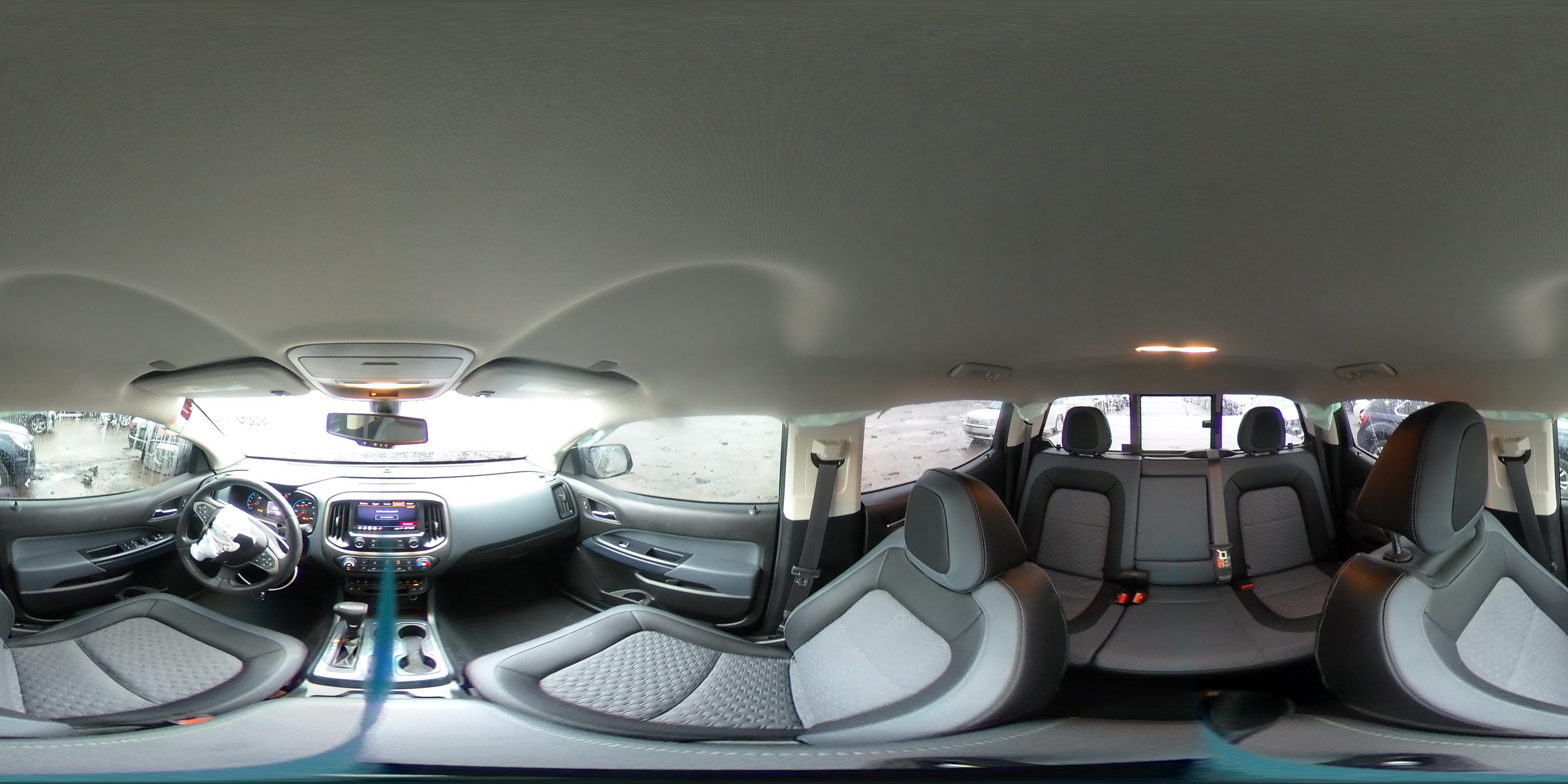 2019 Chevrolet Colorado - Image 13