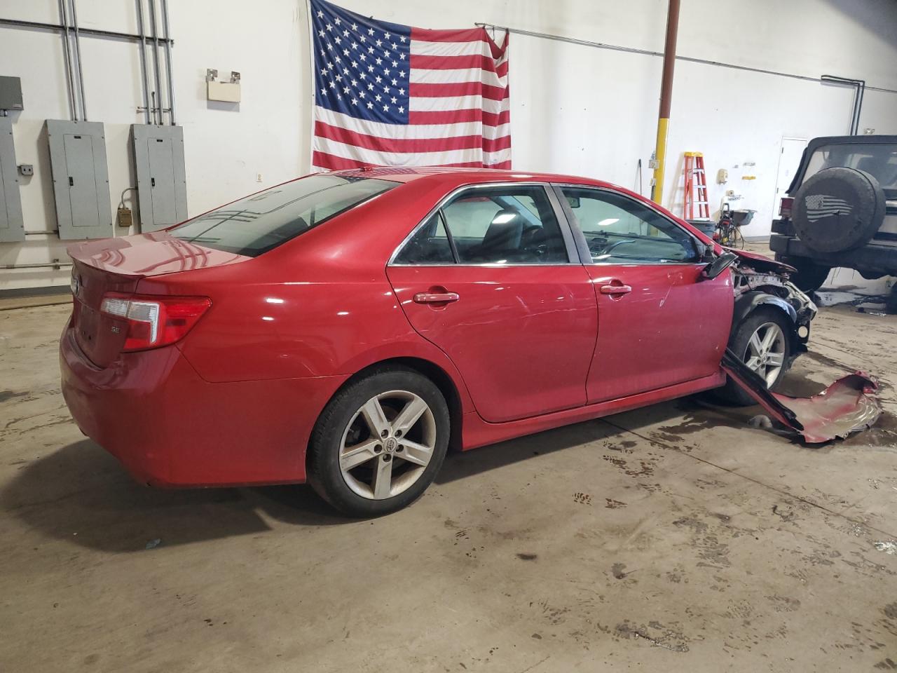 2012 Toyota Camry - Image 3