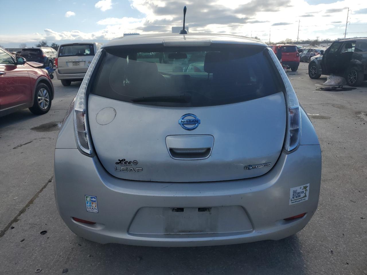 2013 Nissan Leaf - Image 6