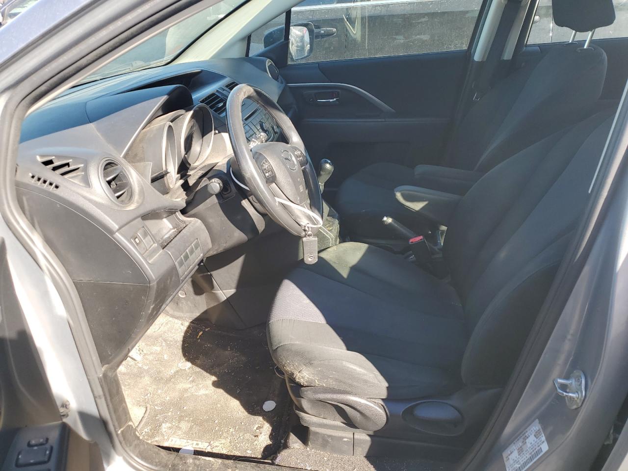 2013 Mazda 5 - Image 7