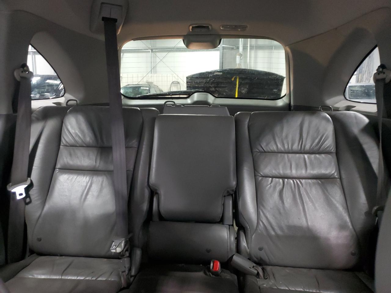 2011 Honda CR-V - Image 10