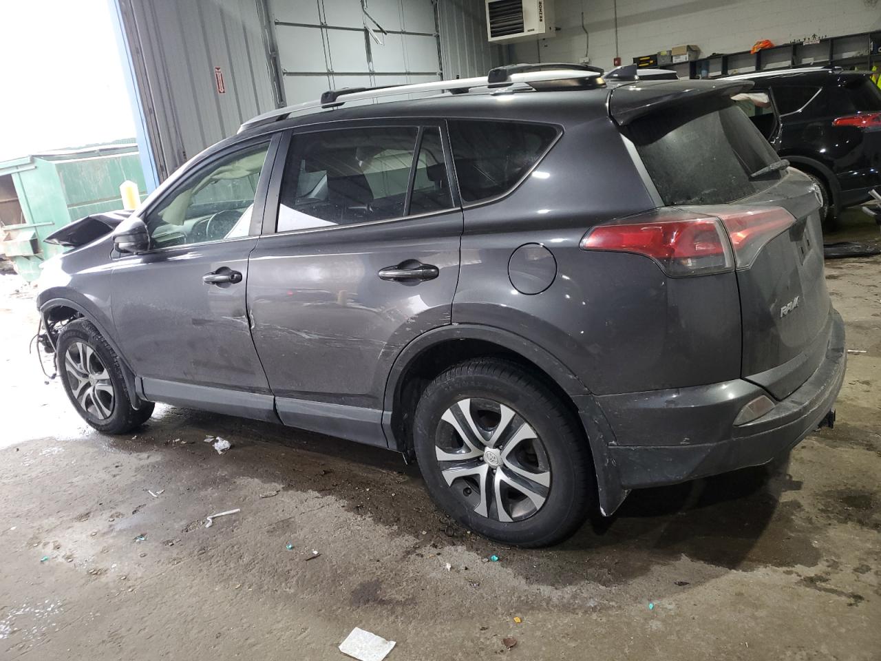 2016 Toyota RAV 4 - Image 2