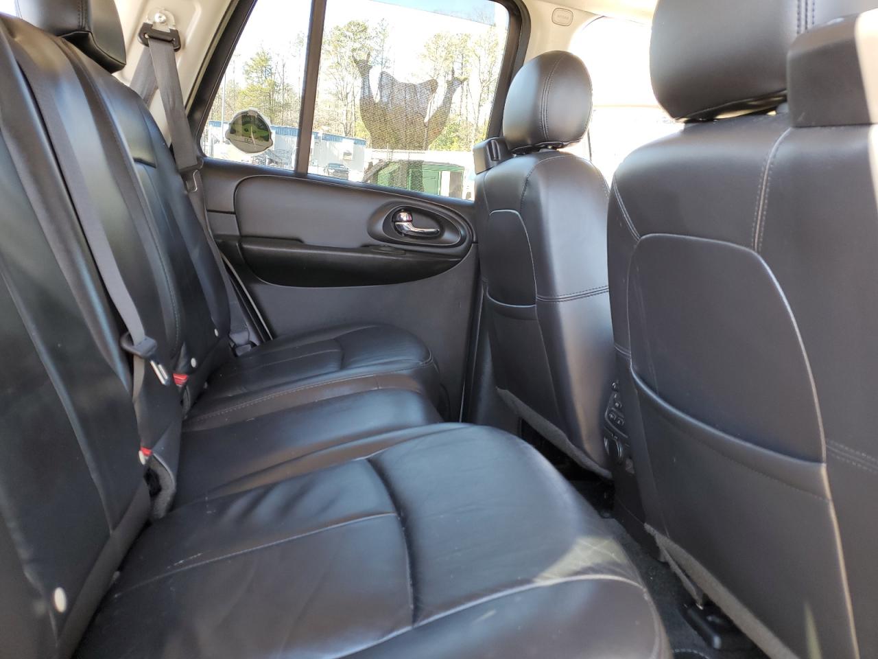 2008 Chevrolet TrailBlazer - Image 11