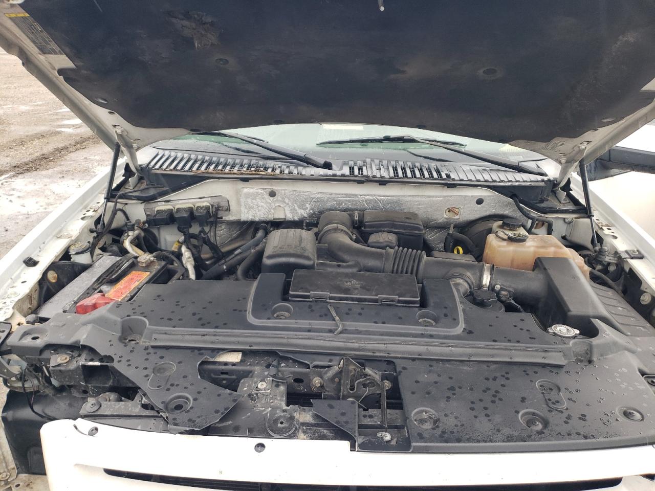 2010 Ford Expedition - Image 12