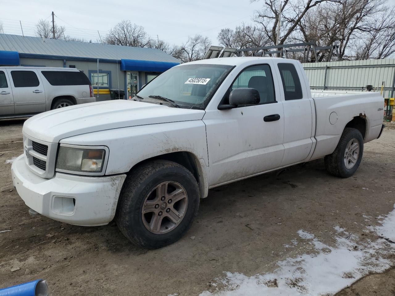 2011 Dodge Dakota - Image 1