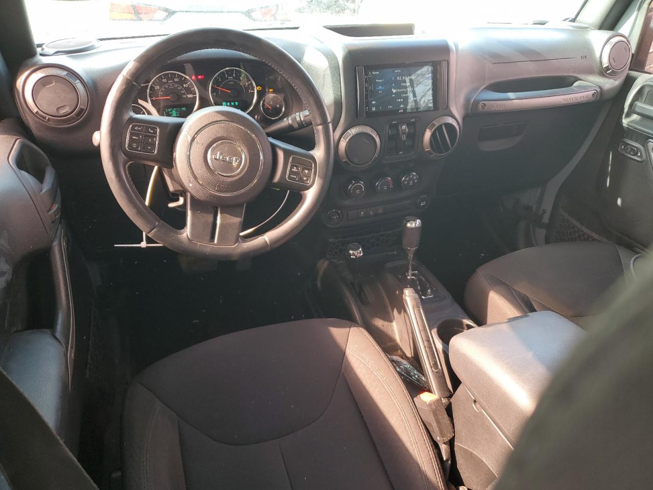 2015 Jeep Wrangler - Image 8