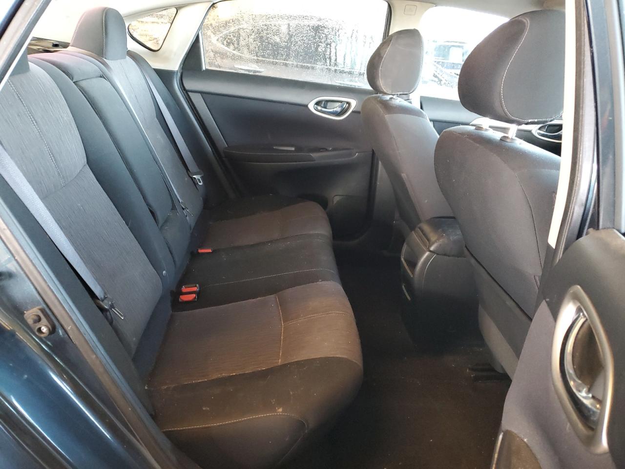 2014 Nissan Sentra - Image 10
